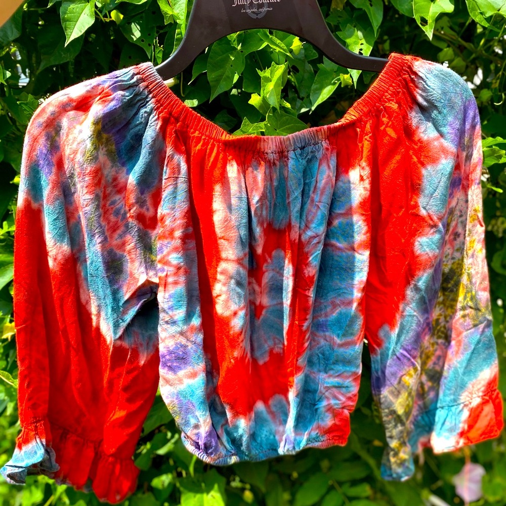 Tie dye crop top ~ off the shoulder red white blue